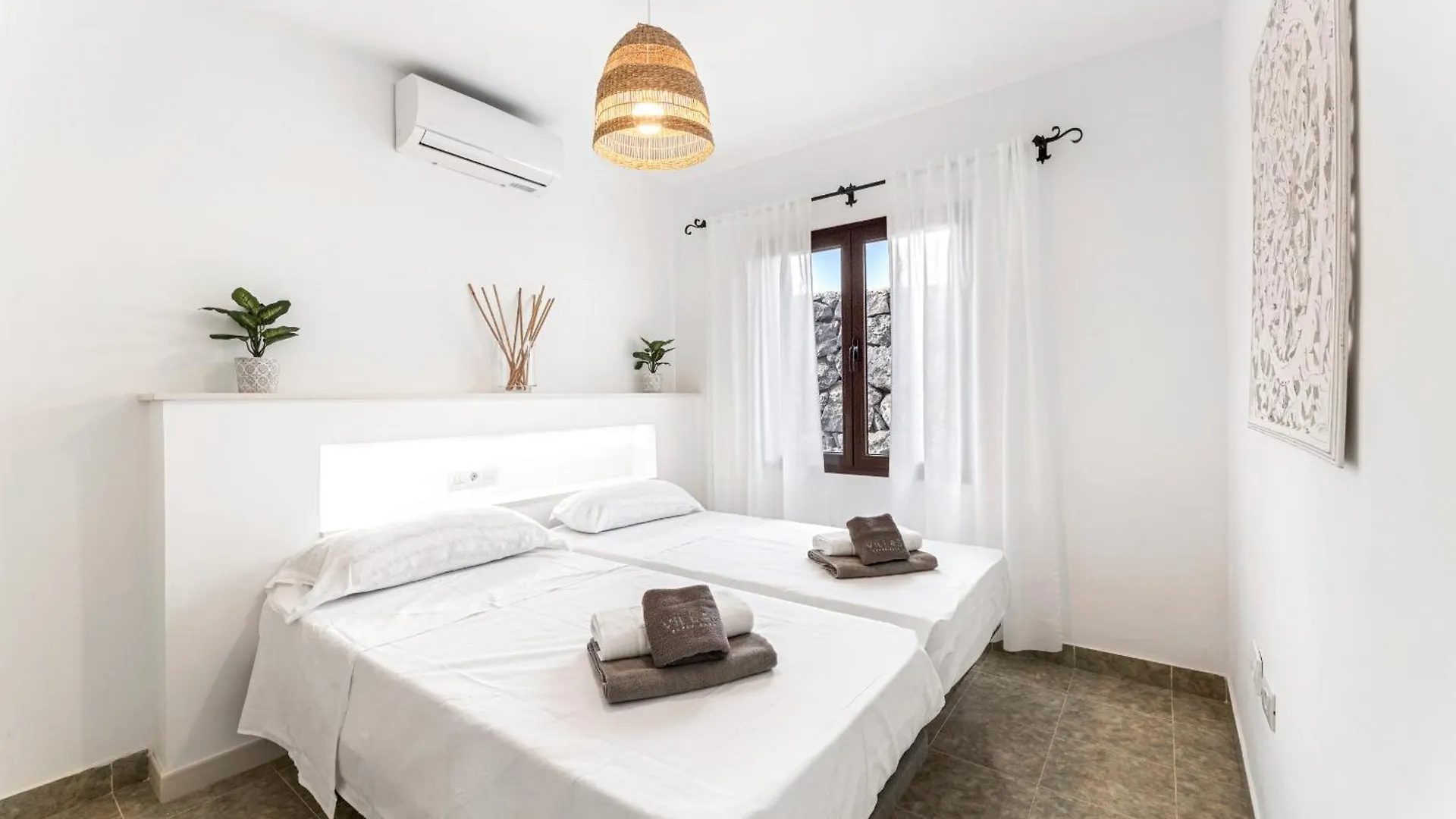 Villa 3 Vipvipvillas ティアス