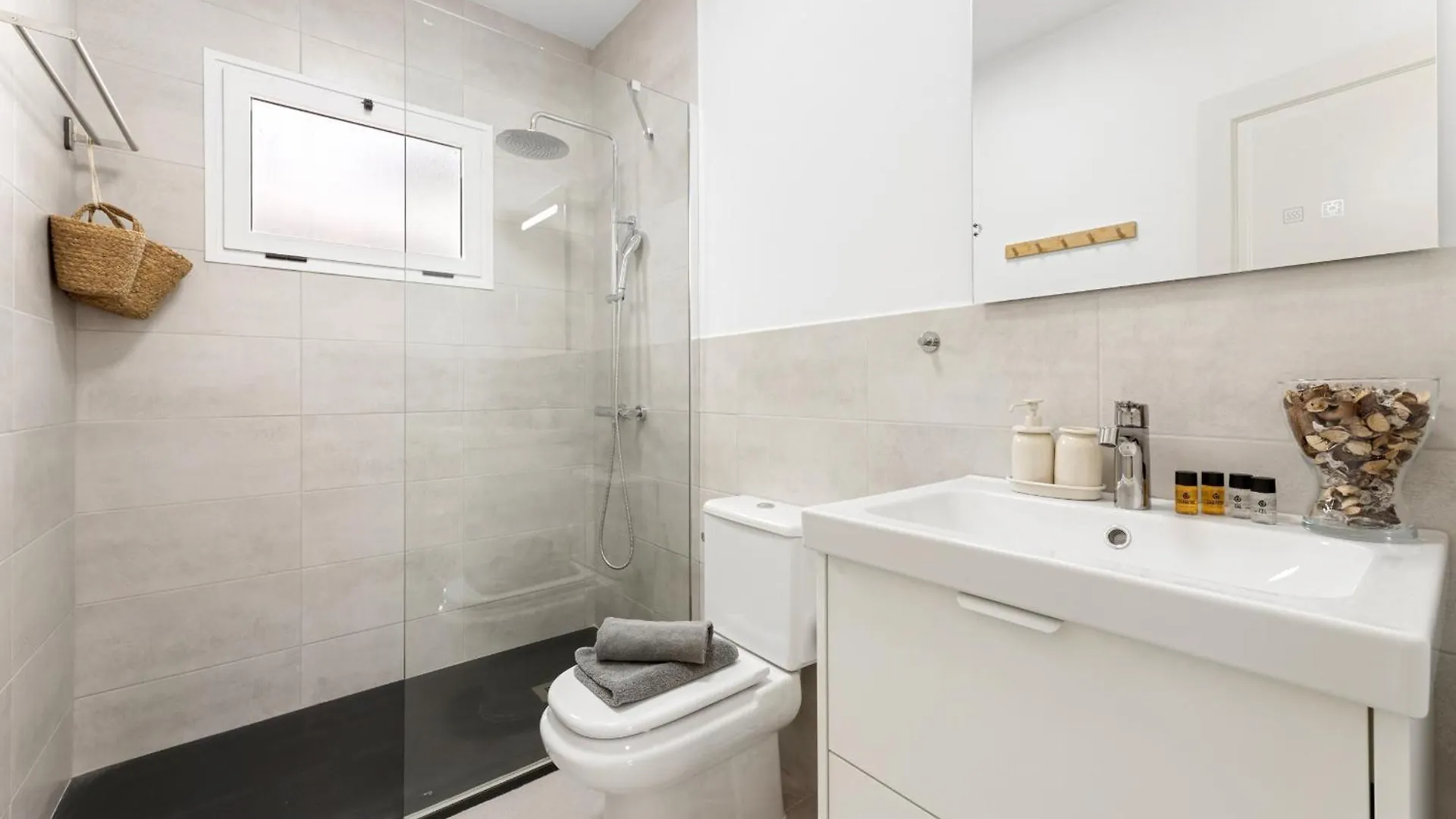 Villa 3 Vipvipvillas ティアス スペイン