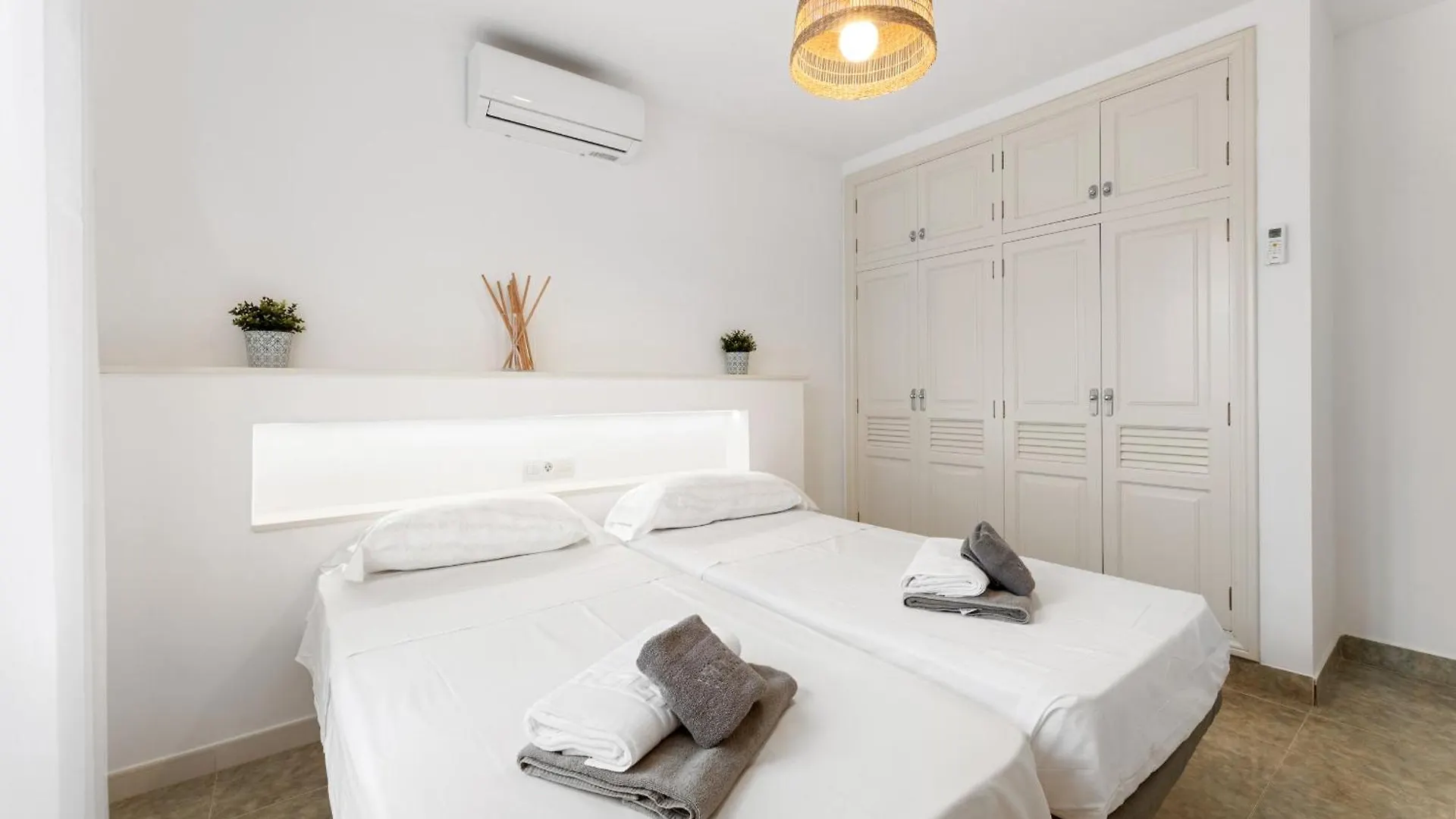 Villa 3 Vipvipvillas ティアス