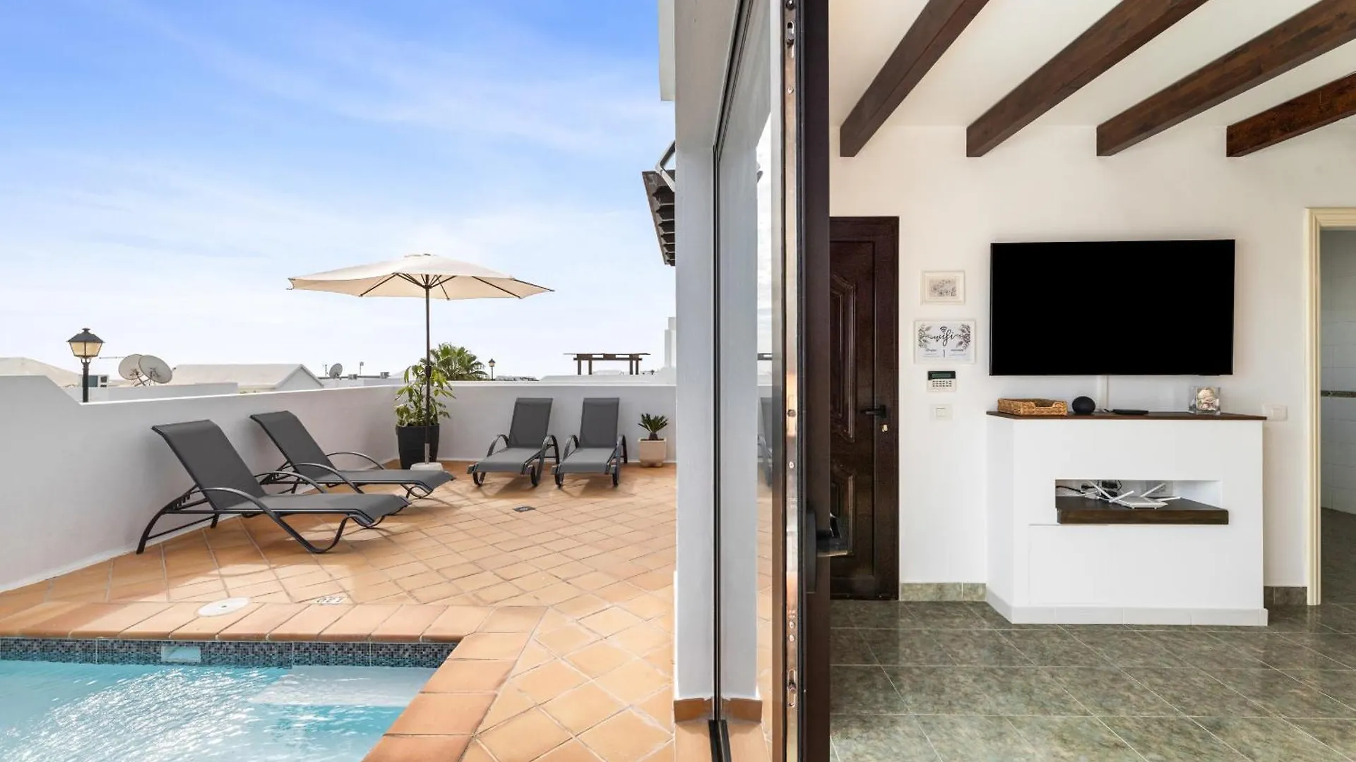 Villa 3 Vipvipvillas ティアス