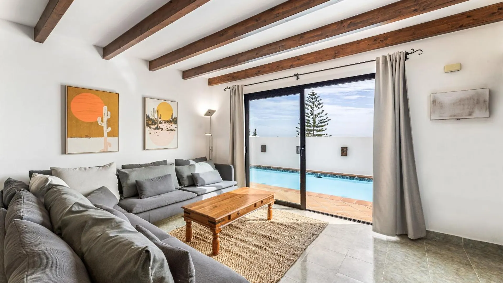 Villa 3 Vipvipvillas ティアス