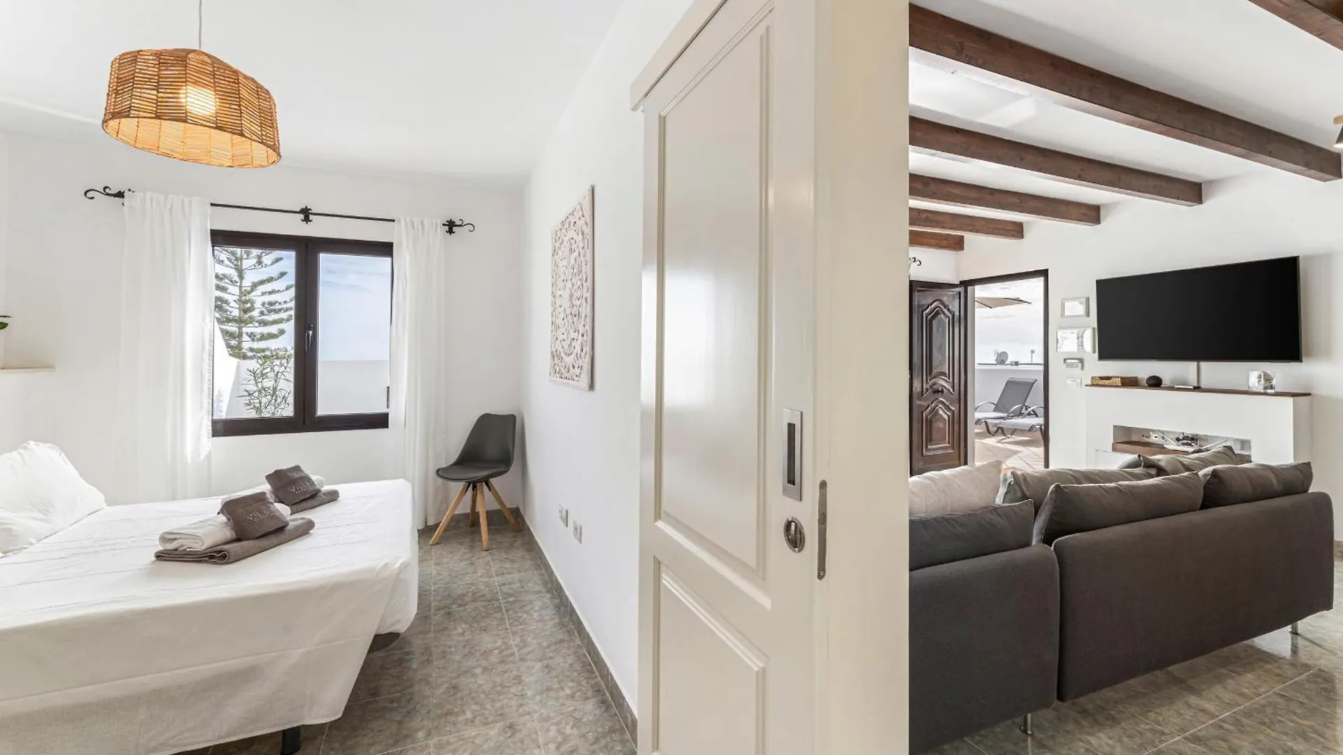 Villa 3 Vipvipvillas ティアス スペイン
